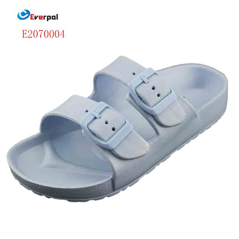 Hvorfor er barnas sandaler det perfekte valget for aktive små føtter?